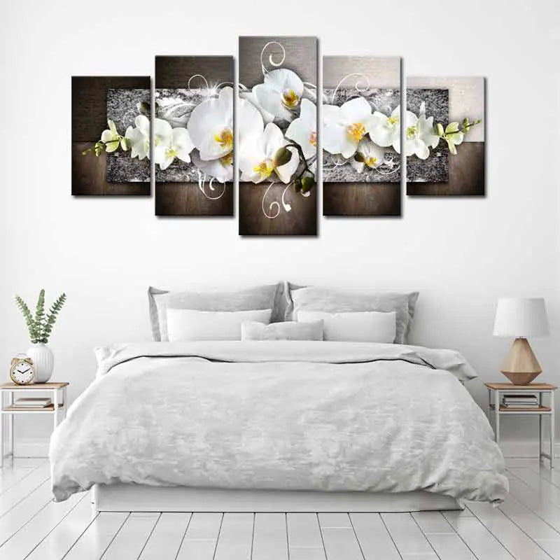 Toile murale montrant des Fleurs d'Orchidée dans une chambre - TabloDéco.fr