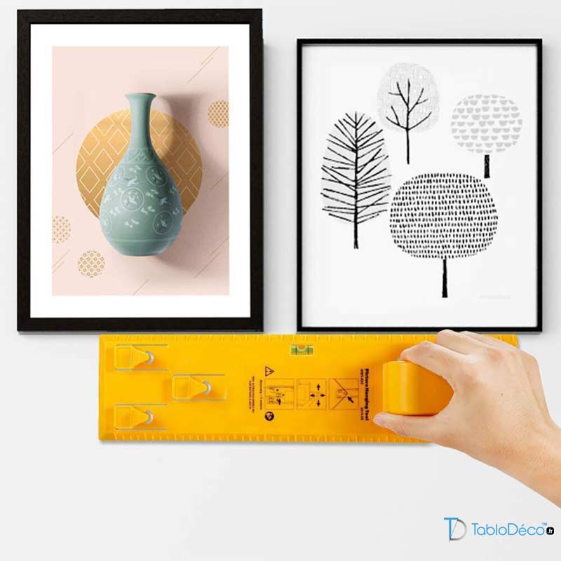 Niveau à bulle pour tableaux et cadres