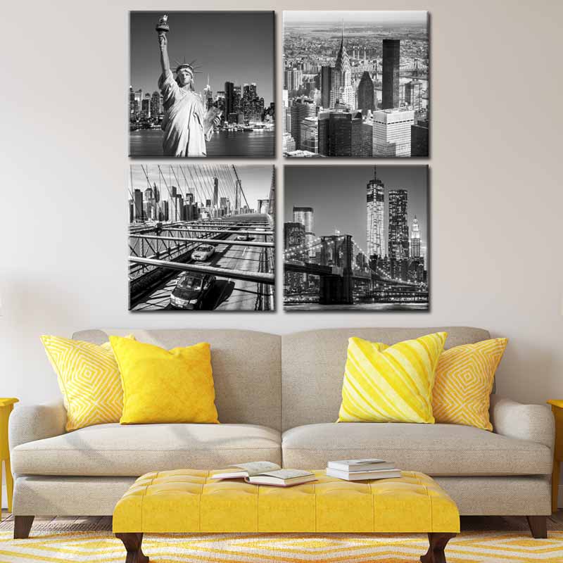 Lot de 4 Petits Tableaux de New York en Noir et Blanc