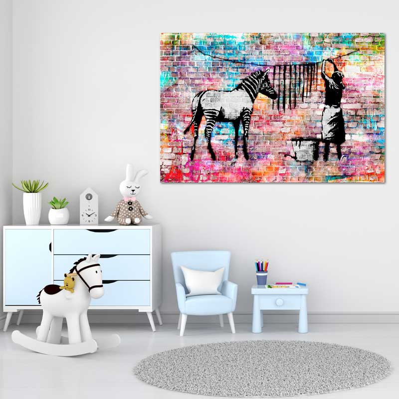 Toile décorative de Banksy "Washing Zebra" Coloré - TabloDéco.fr