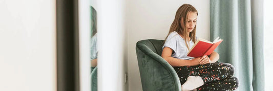 Comment transformer une chambre en véritable cocon de lecture ?