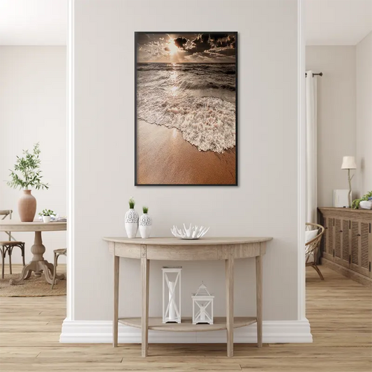 Poster encadré d'une plage paradisiaque et des vagues avec cadre noir