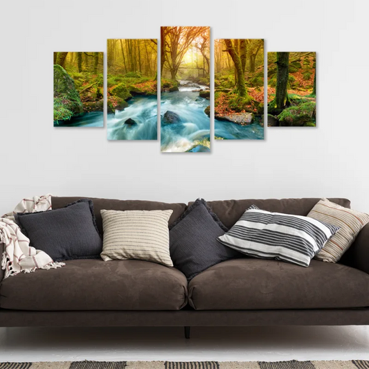 Toile déco d'une Forêt montrant une Rivière dans un salon - TabloDéco.fr