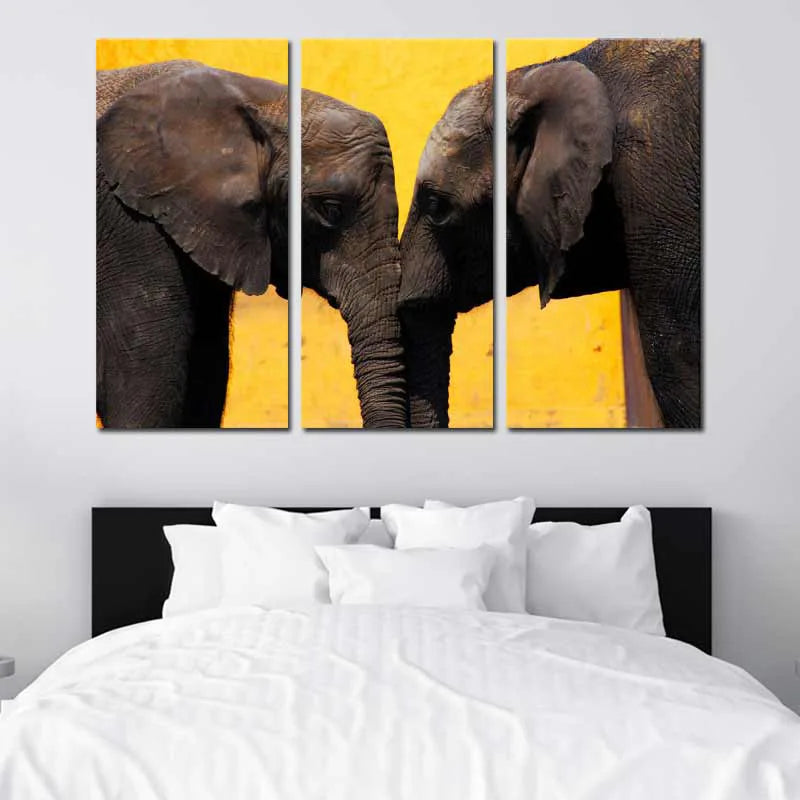 Tableau Triptyque Éléphants dans une chambre - TabloDéco.fr
