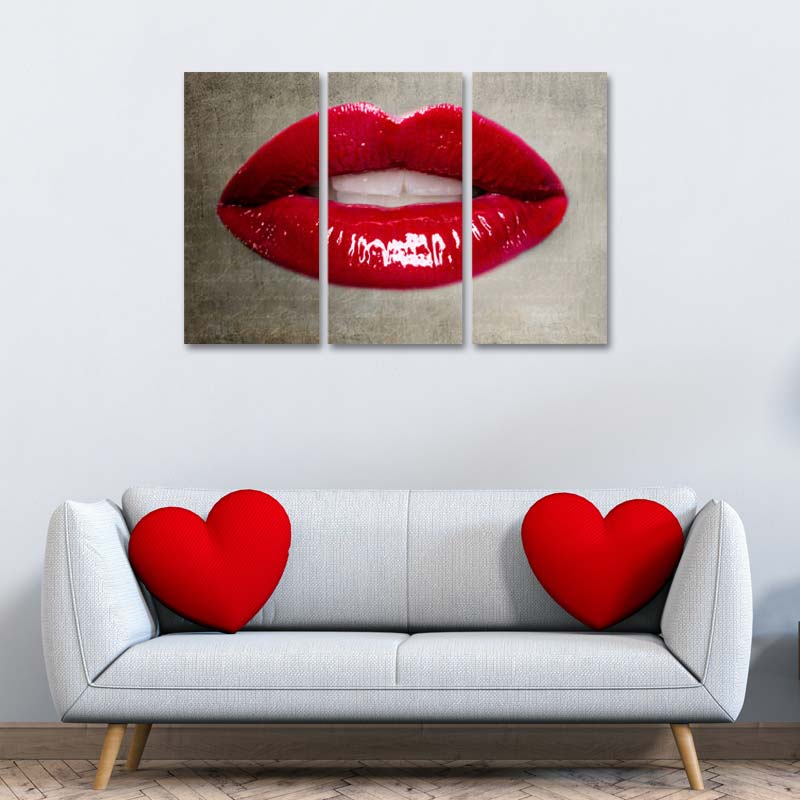 Tableau en trois parties de la Bouche d'une Femme