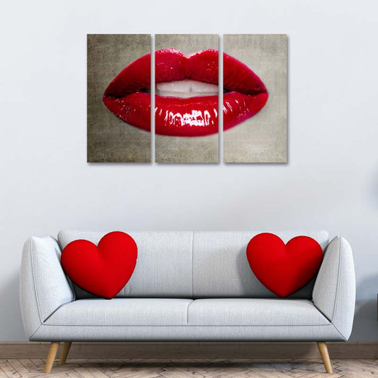  Tableau en trois parties de la Bouche d'une Femme