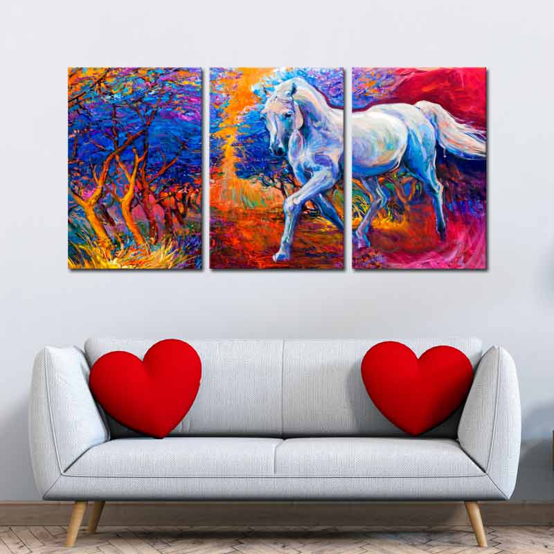Triptyque d'un Cheval en Couleur